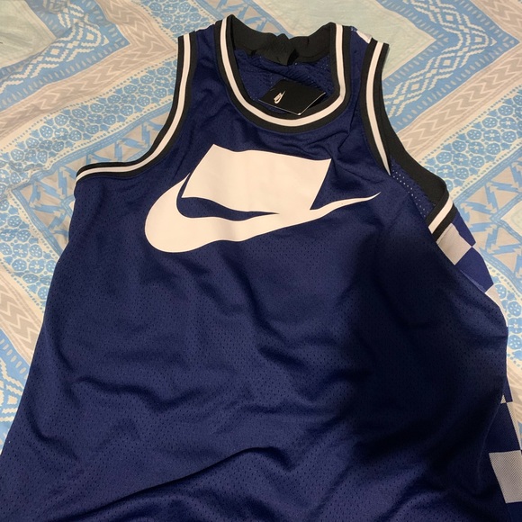 Nike tank top - Picture 1 of 2